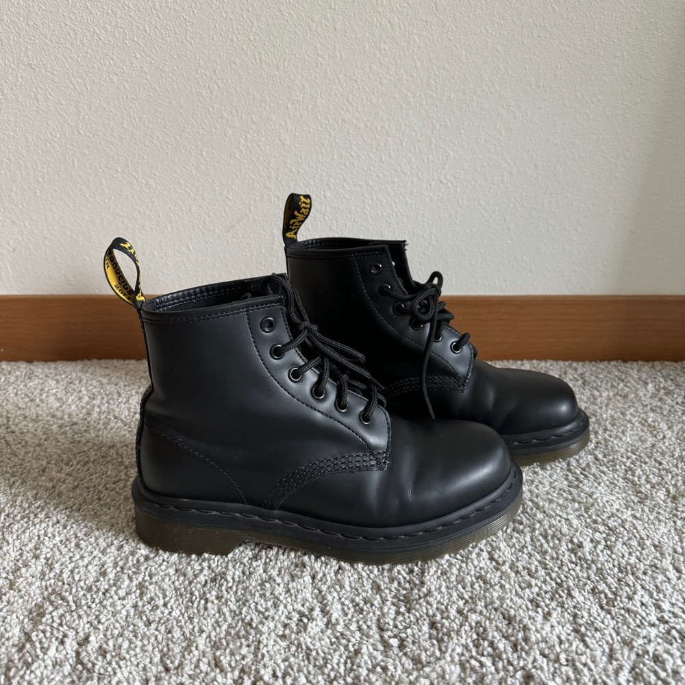 Dr Martens 101 Boots